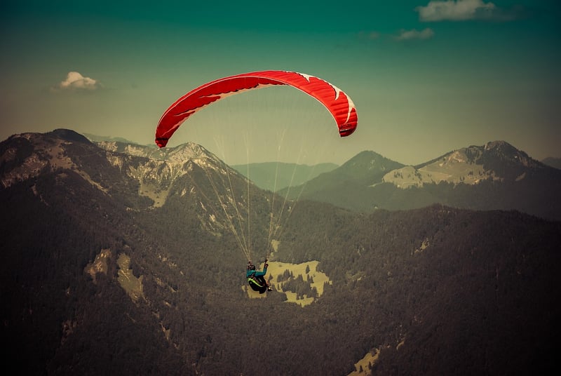 Dubai, United Arab Emirates Skydiving
